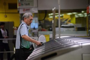 elderly man-cashless-solutions
