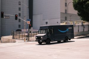 supply chains for omni-channel retailing