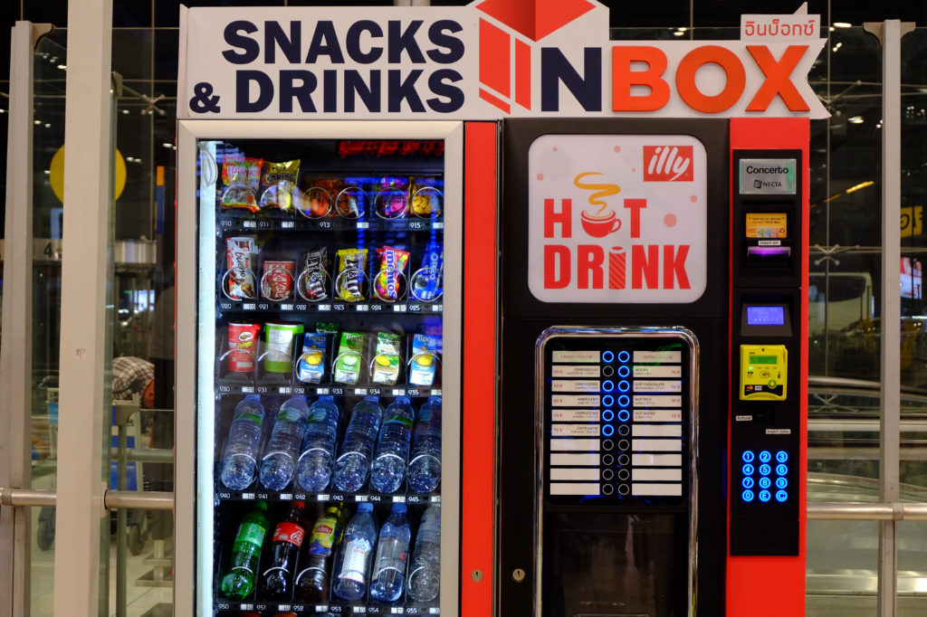 How to Build a Successful Cashless Vending Business